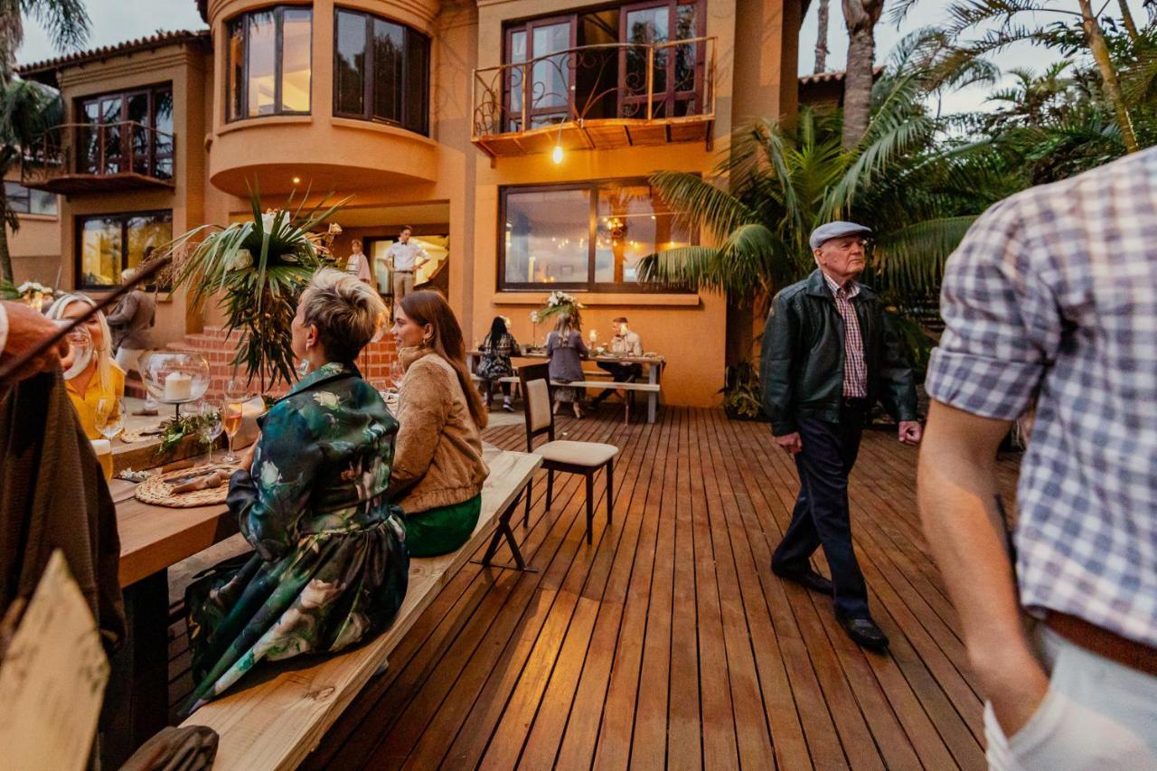 Grande Vista Hotel Gonubie Exterior photo